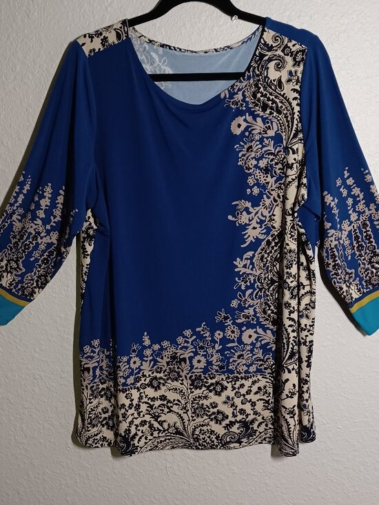 Susan Graver Tops - Susan Graver 1X Printed Liquid Knit 3/4 Sleeve Tunic Shirt Blue Tan